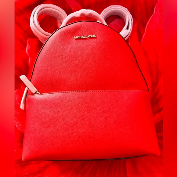 NWT Michael Kors Sheila Medium Backpack Color Red - Picture 6 of 9